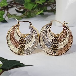 Unique Tricolor Gold Mesh Basket Purse Style Earrings